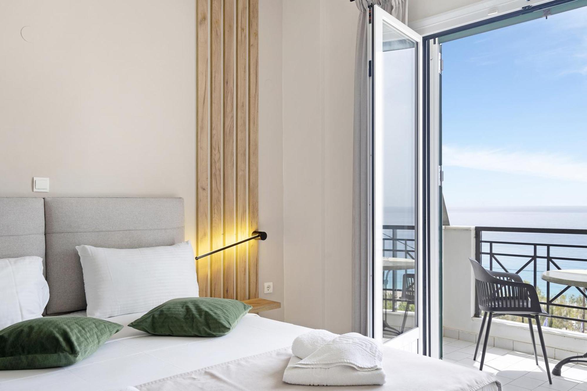 Sunset Premium Studio D Áyios Nikítas 外观 照片